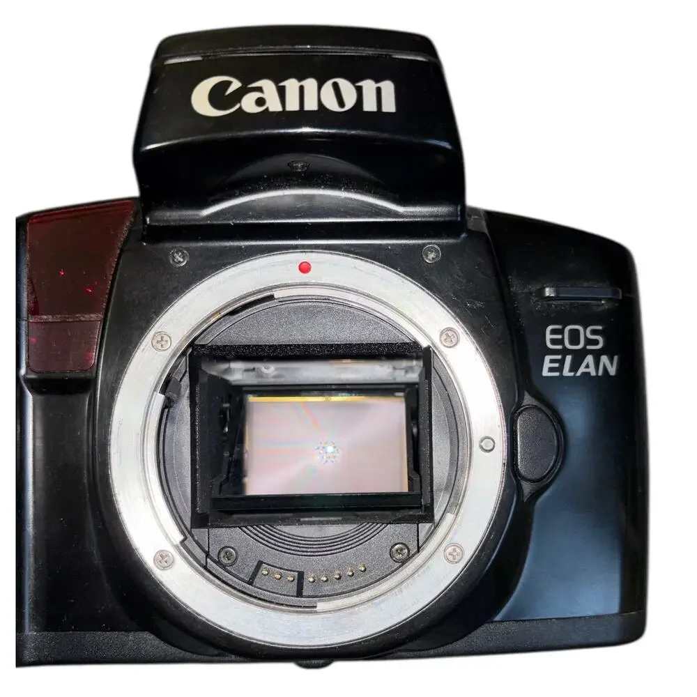 Canon EOS Elan 35mm SLR Film Camera Nice Condition